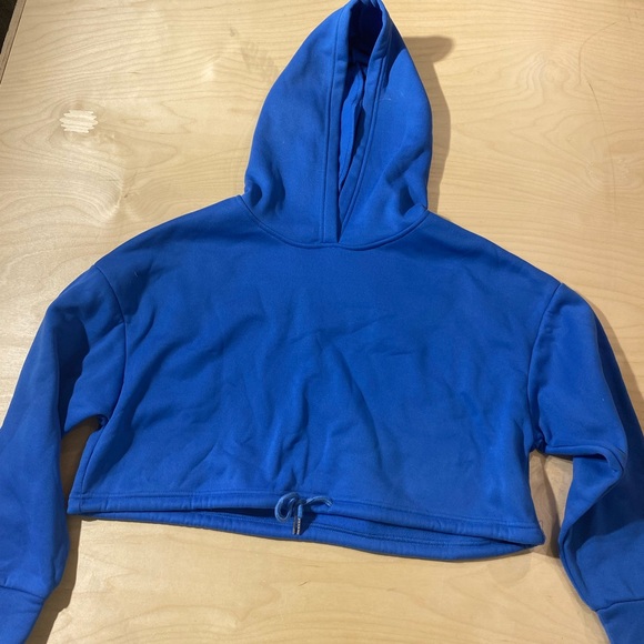 Shein Cropped Hoodie Size Medium (AO) - Picture 5 of 11